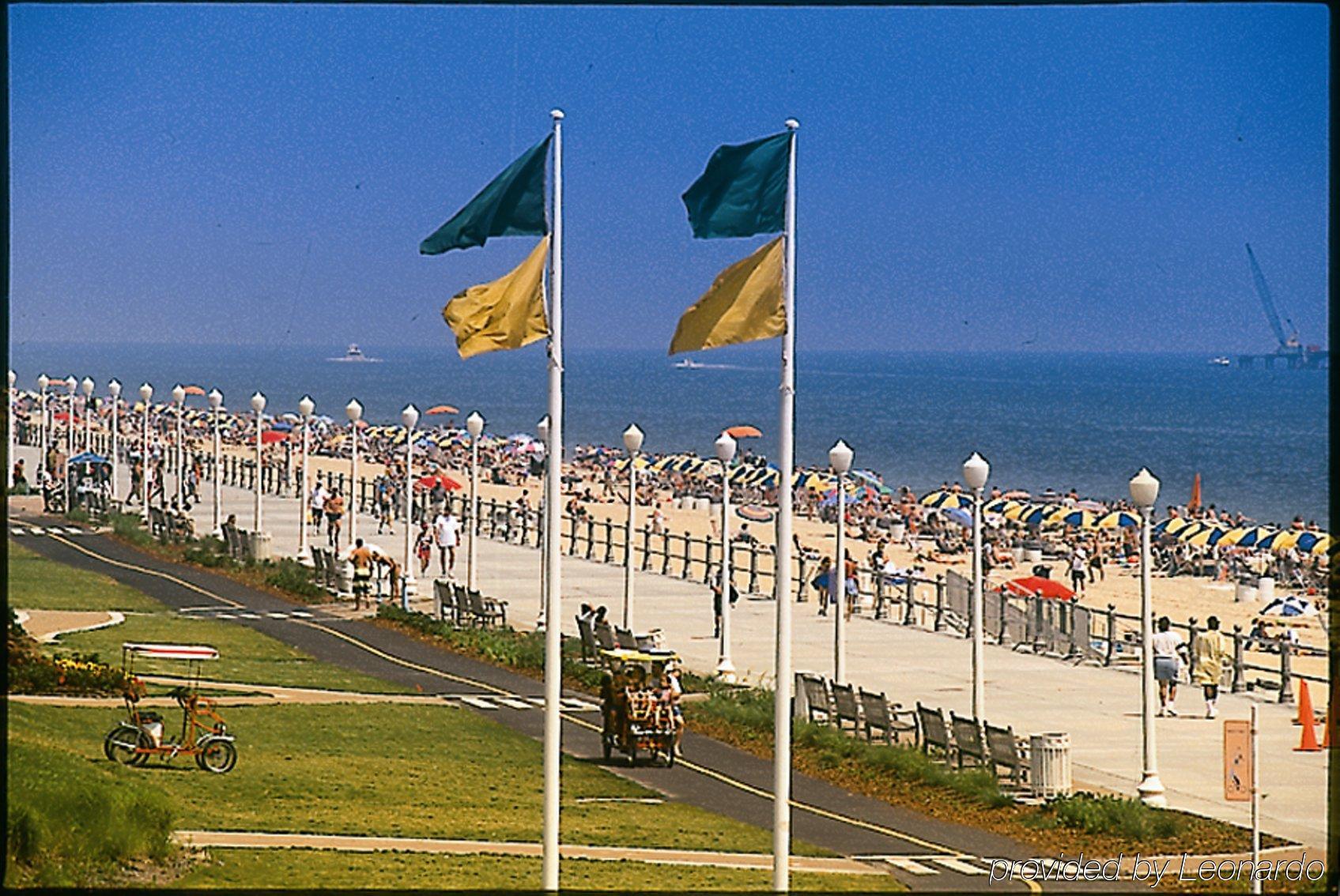 Holiday Inn Virginia Beach - Norfolk, An Ihg Hotel Exterior photo